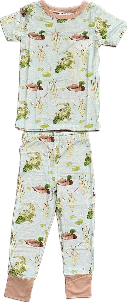 Ducks & Gators Two Piece Set