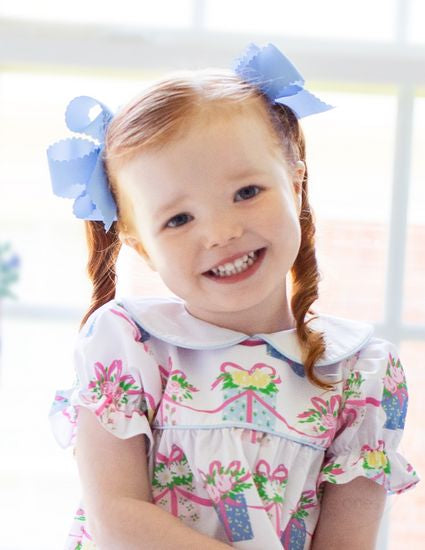 Wee Ones Medium Grosgrain Scalloped Edge Girls Hair Bow